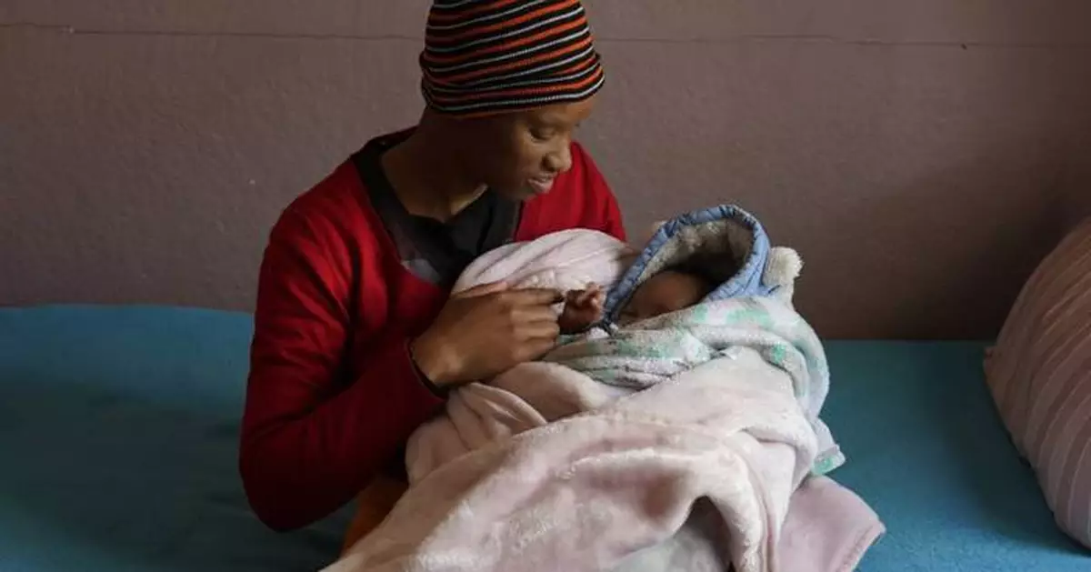 In South Africa's richest area, mother-to-baby HIV transmission is a concern despite free prevention