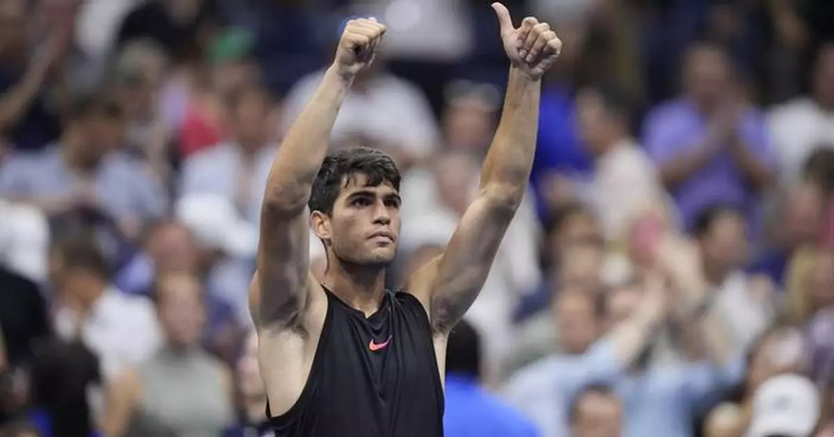 Alcaraz wins opening match at US Open, extends winning streak in Grand Slam matches to 15