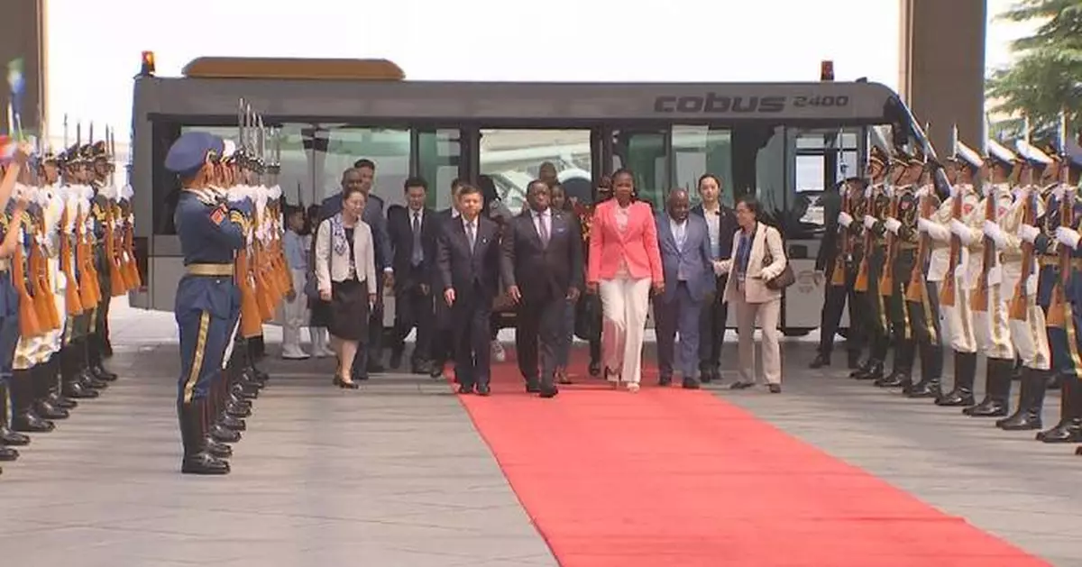 Sierra Leonean president arrives in Beijing