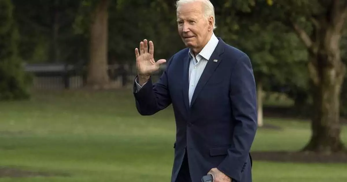 Biden signs 'common sense' order prioritizing federal grants for projects with higher worker wages