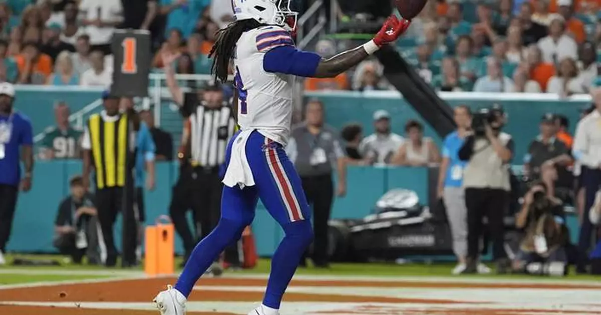 Cook scores 3 TDs to help Bills rout Dolphins 31-10, Tagovailoa leaves with concussion