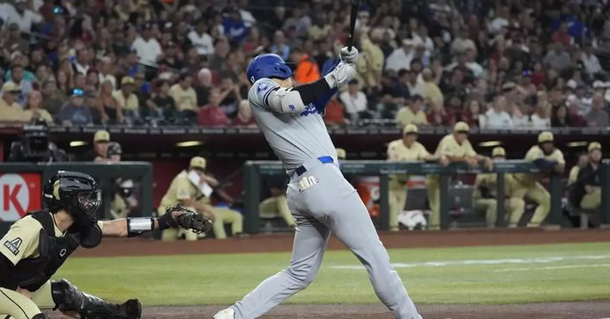 Ohtani, Betts and Freeman hit consecutive homers for Dodgers to lead off game vs. Diamondbacks