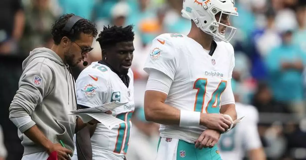 Dolphins look to get star playmakers more involved when they host winless Titans on Monday night