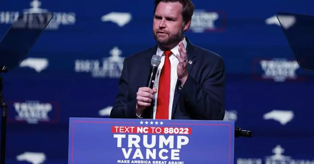 Mark Robinson vows to rebuild his staff for North Carolina governor