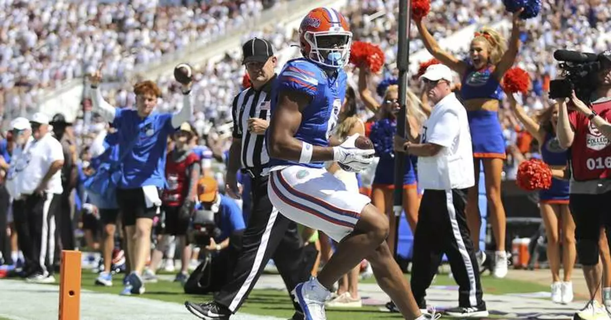 Mertz passes for 3 scores and runs for another to help Florida beat Mississippi State 45-28