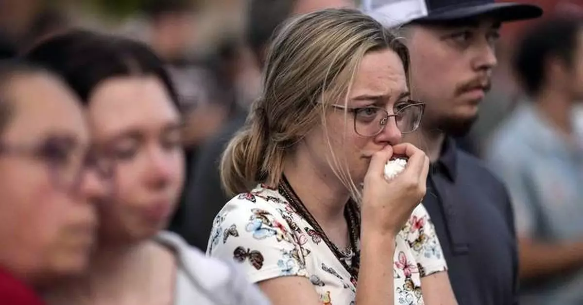 AP PHOTOS: Church services help Georgia residents mourn victims of school shootings