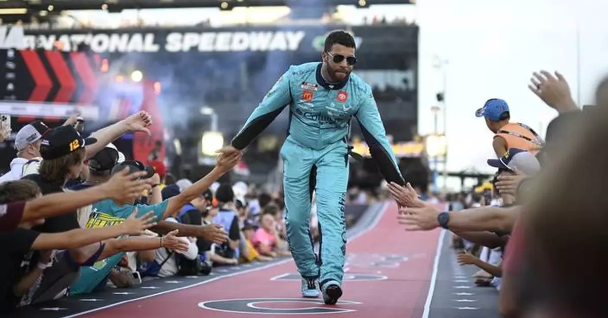 NASCAR driver Bubba Wallace signs contract extension with Jordan-owned 23XI Racing