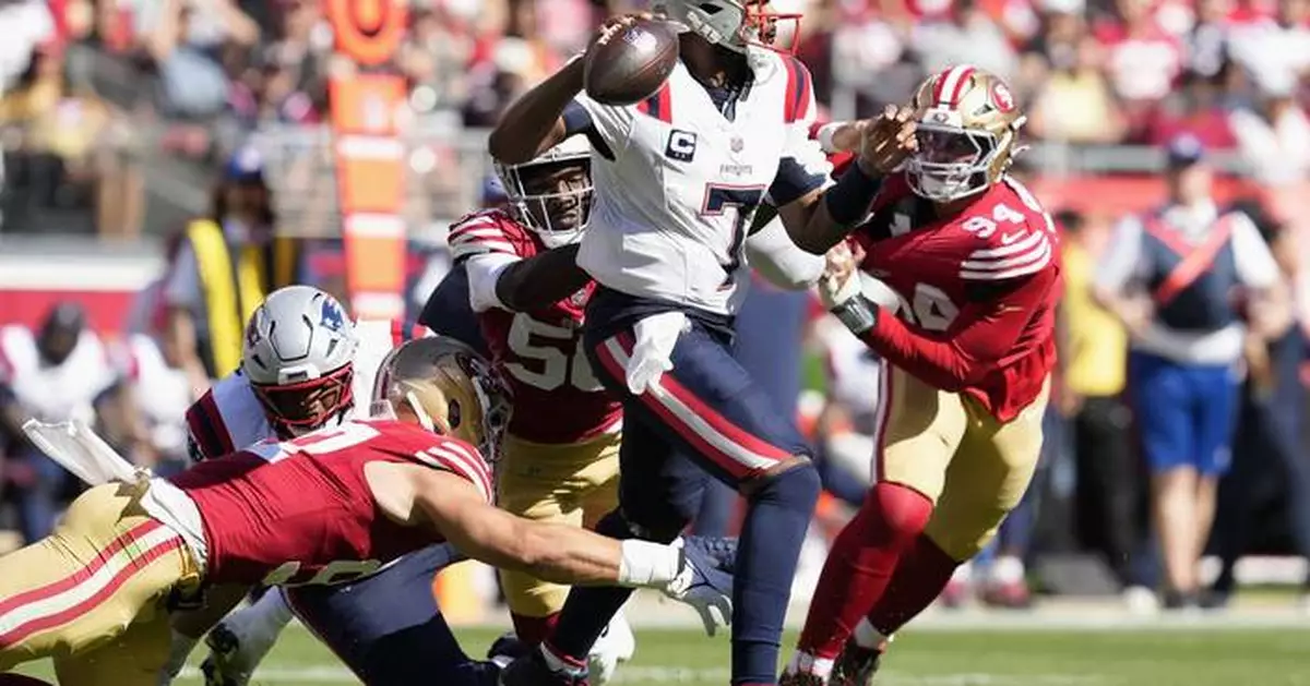 Another poor passing day for the Patriots leads to more questions about when Drake Maye will start