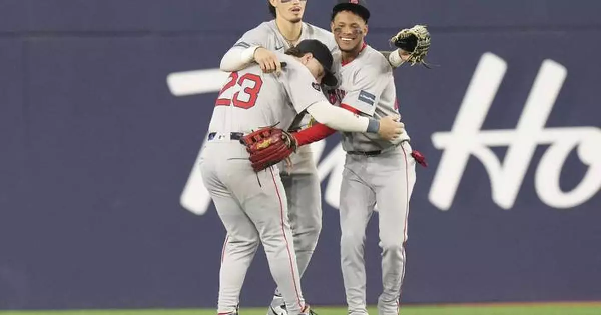 Trevor Story hits tiebreaking double in 10th as Red Sox beat Blue Jays 6-5