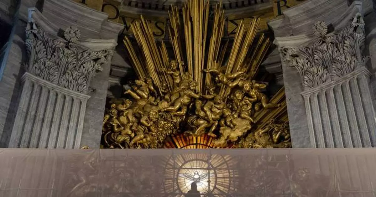 Restorers complete work on the canopy covering St. Peter's main altar ahead of the 2025 Jubilee