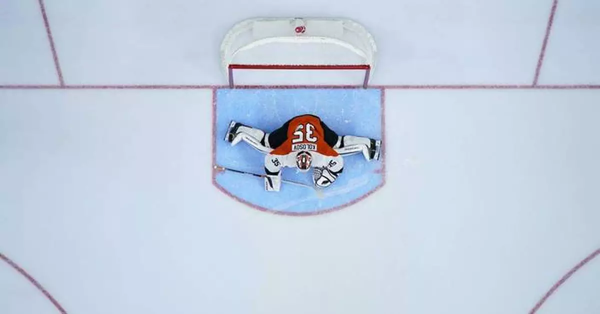 Aleksei Kolosov makes his Flyers debut, becoming first Belarusian goalie in NHL history