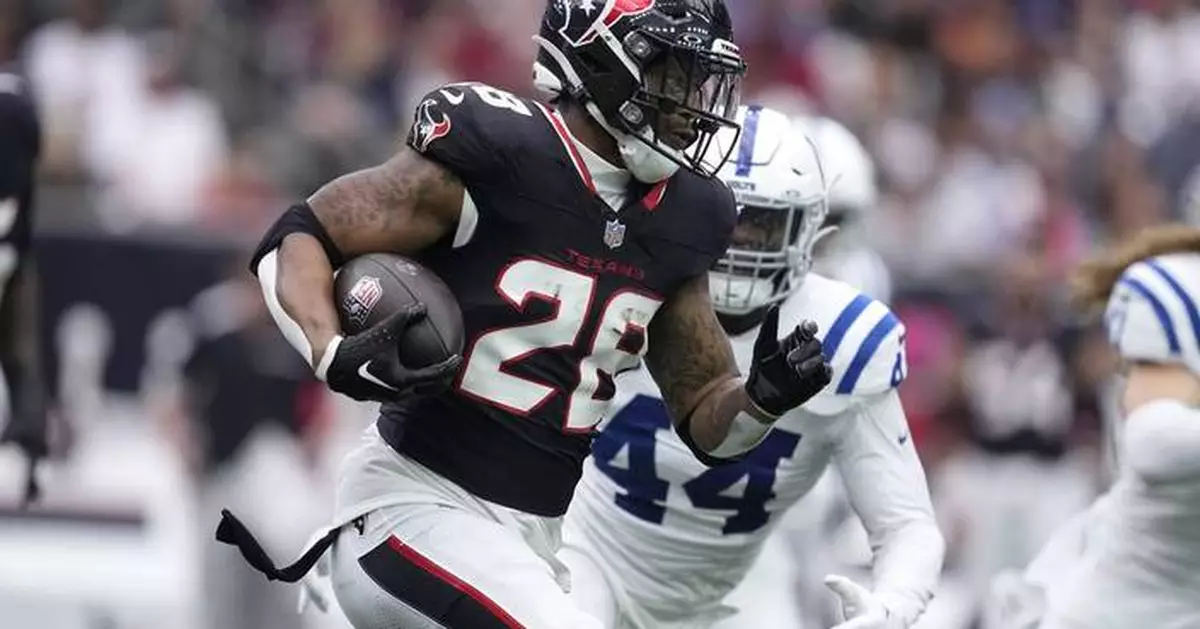 Mixon has another big game, could be even more important to Texans with Diggs injured