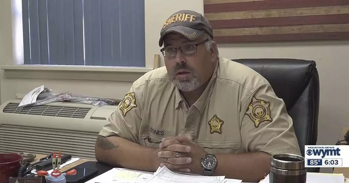 Kentucky lawman steps down as sheriff of the county where he's accused of killing a judge