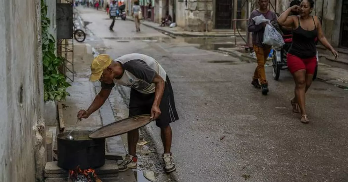 PHOTO COLLECTION: Cuba Power Outage