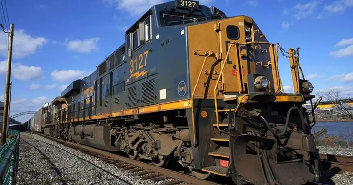 CSX profit rose 8% in the third quarter but hurricane damage will impact current period