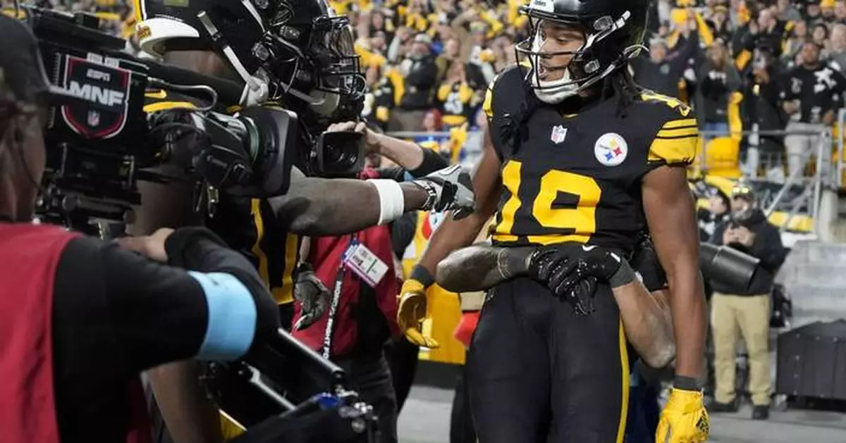 Calvin Austin III scores twice as the Steelers hold off the Giants 26-18