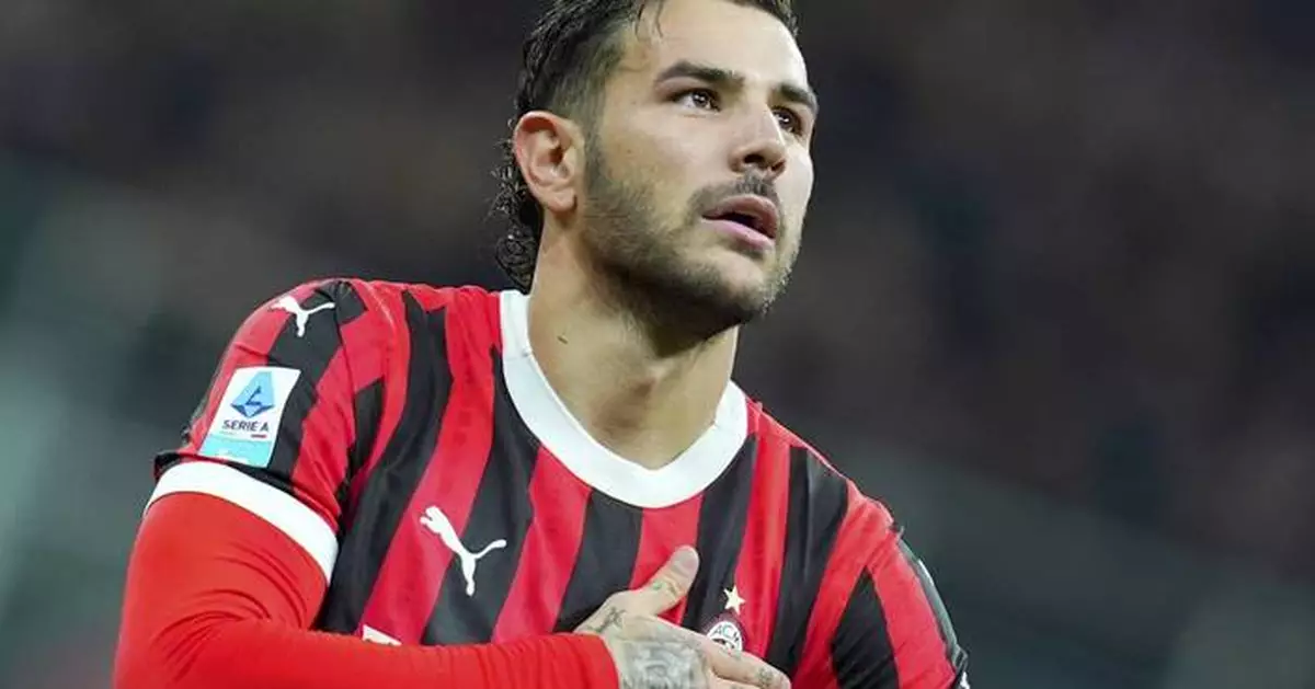 Milan defender Théo Hernandez suspended for 2 matches for protests after loss at Fiorentina