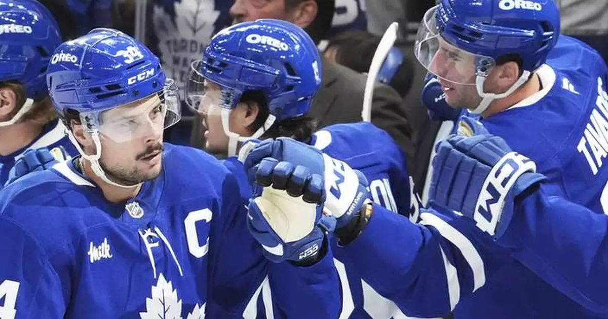 Matthews breaks out of opening drought with goal and 2 assists, Maple Leafs beat Kings 6-2