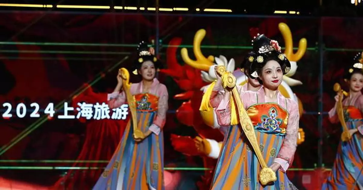 Embracing Cultural Diversity: The 35th Shanghai Tourism Festival Celebrates Local and International Cultures