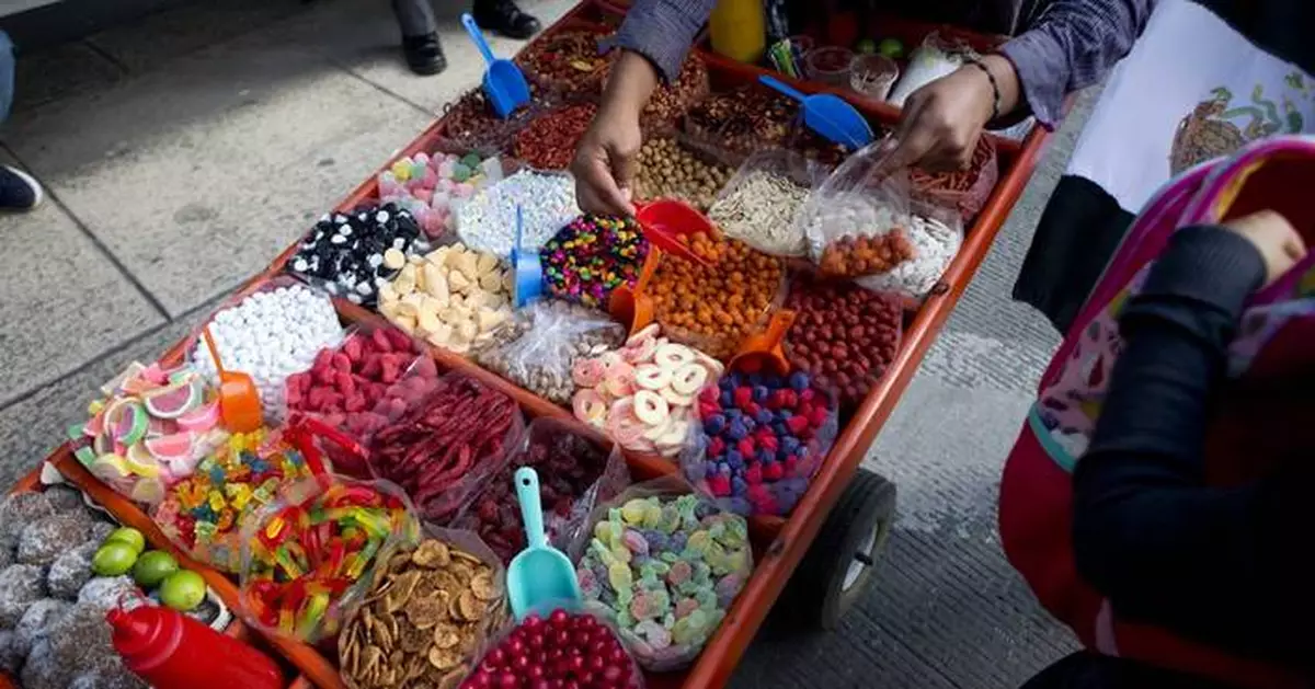 Mexican schools have 6 months to ban junk food sales or face heavy fines