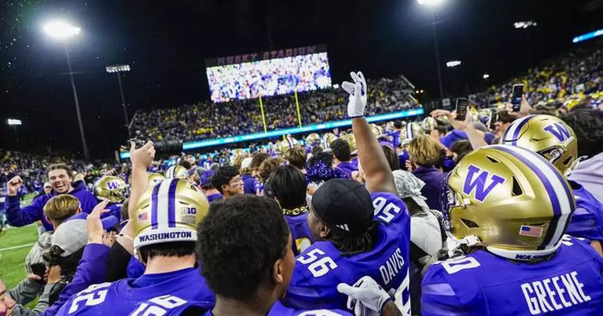 Chaos hits AP poll with 4 teams ranked in the top 11 losing to unranked opponents