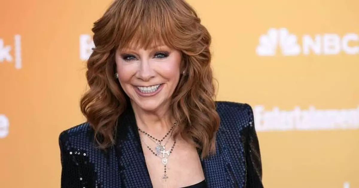 Reba McEntire finds a new on-screen family in NBC's 'Happy's Place'