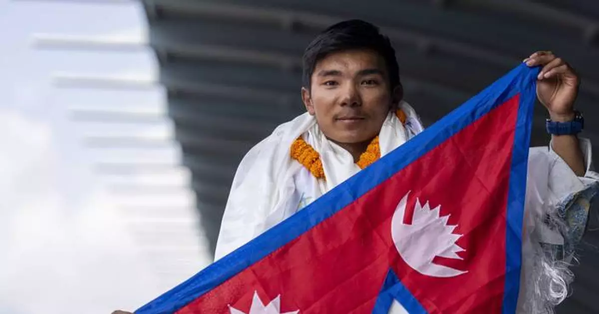 Record-setting teen climber says Sherpas should be leading climbs