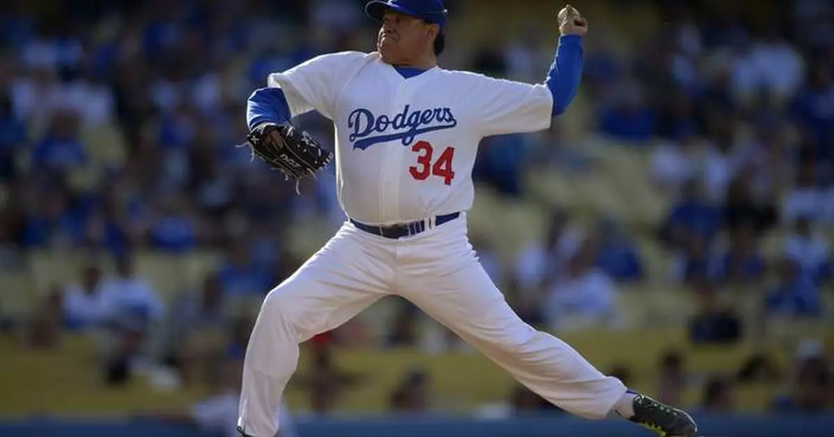 Fernando Valenzuela, Mexican-born pitcher whose feats for Dodgers fueled 'Fernandomania,' dies at 63