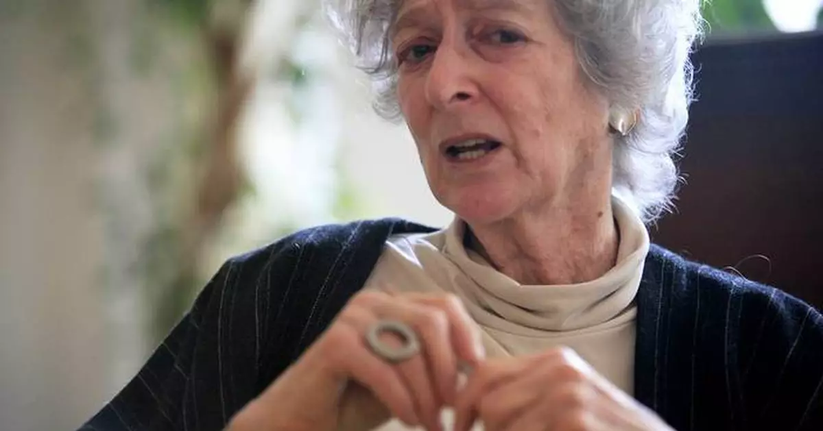 Lore Segal, esteemed Austrian American writer who fled the Nazis as a child, dies at 96