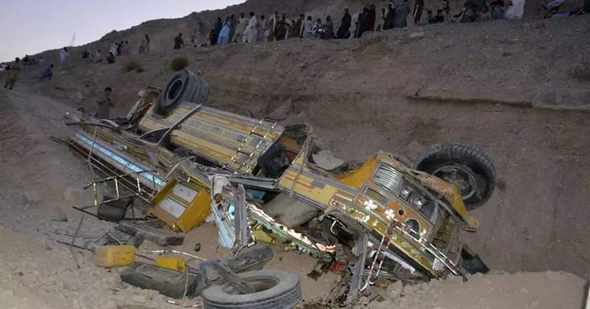 Bus full of wedding guests plunges into a ravine in southwestern Pakistan, killing 7