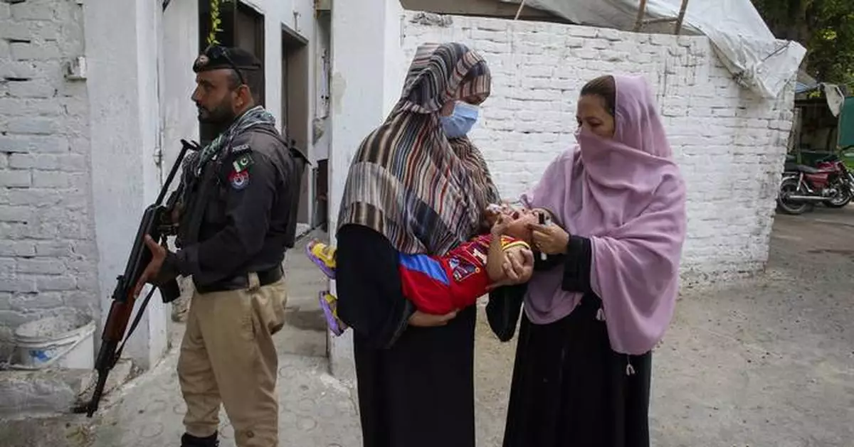 Pakistan begins another vaccination campaign after a worrying surge in polio cases