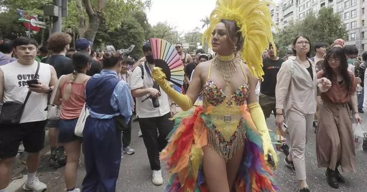 Thousands gather for colorful celebration at Taiwan Pride parade