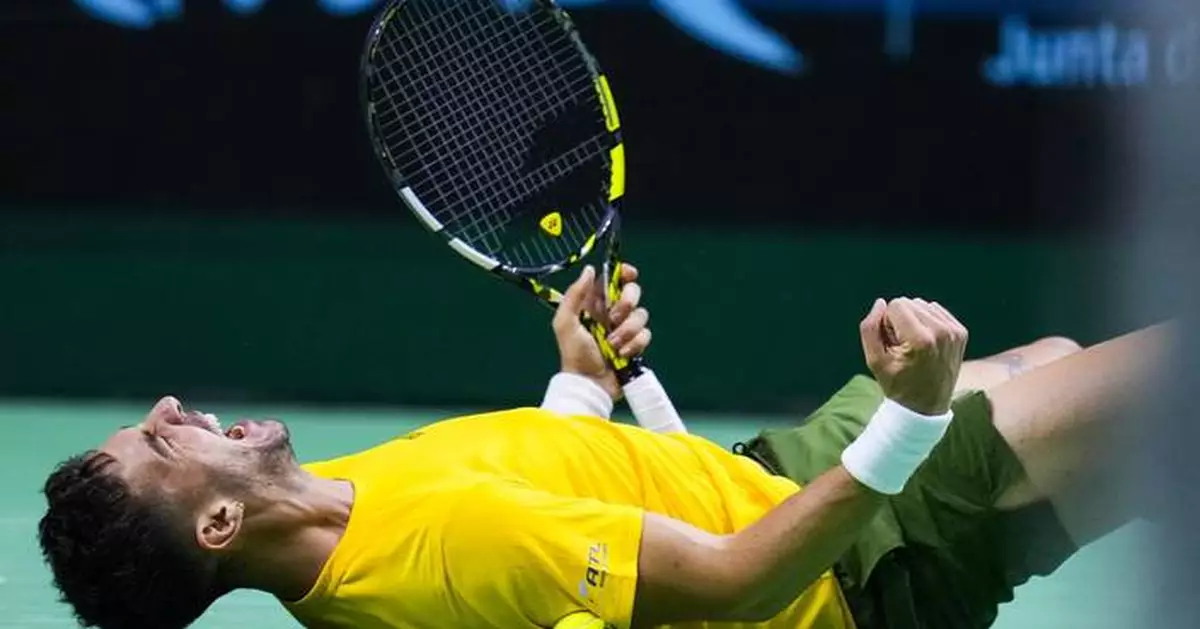 Australia beats the United States at the Davis Cup to reach the semifinals