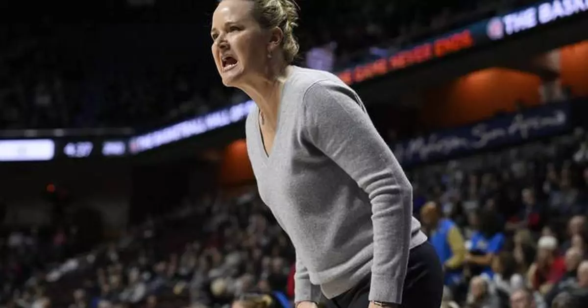 Los Angeles Sparks hire University of Utah coach Lynne Roberts to fill vacant head coach position