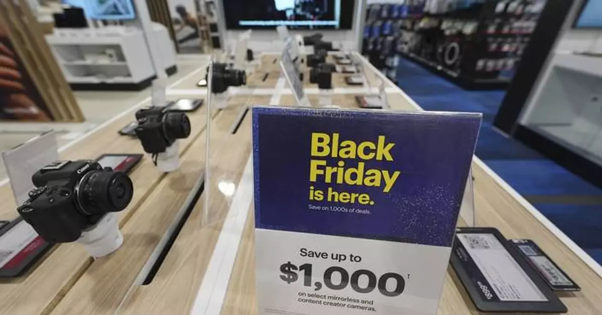 Retailers bank on Black Friday to energize bargain-hungry holiday shoppers