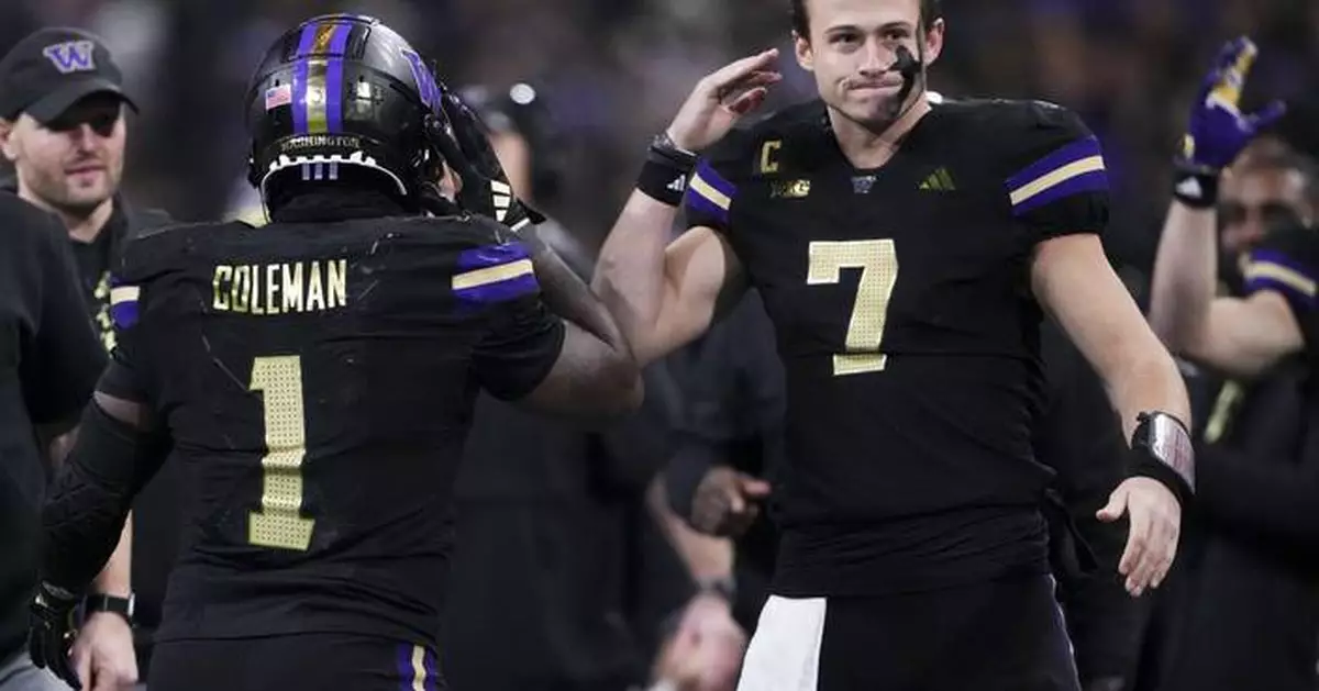 No. 1 Oregon hosts Washington in first rivalry meeting as members of the Big Ten