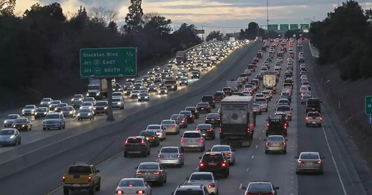 US to add features such as blind spot warnings and pedestrian detection to vehicle crash ratings