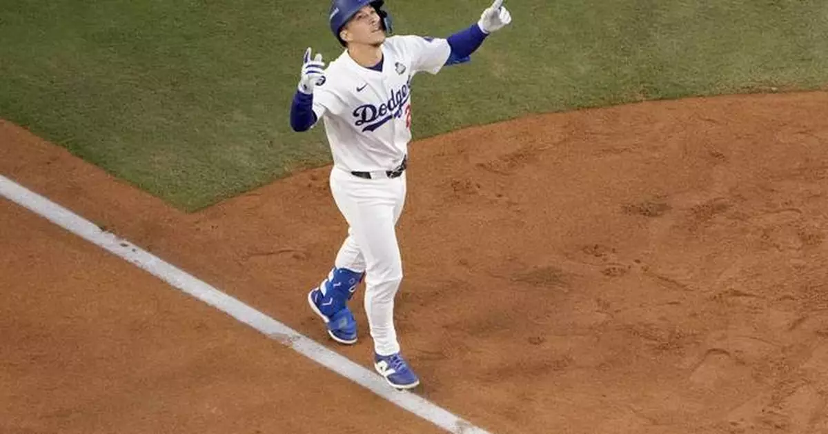 Tommy Edman agrees to $74 million, 5-year contract with Dodgers after helping win World Series