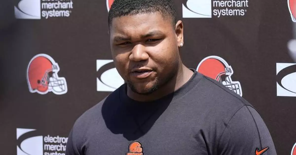 Browns rookie DT Mike Hall Jr. suffers knee injury, coach says he's candidate for injured reserve