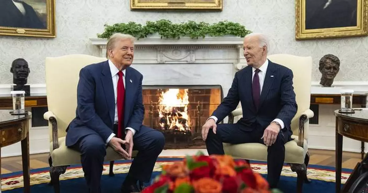 After delay, Trump signs agreement with Biden White House to begin formal transition handoff