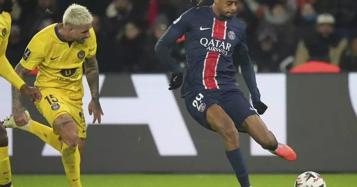 PSG beats Toulouse 3-0 and Akliouche double gives Monaco home win over Brest