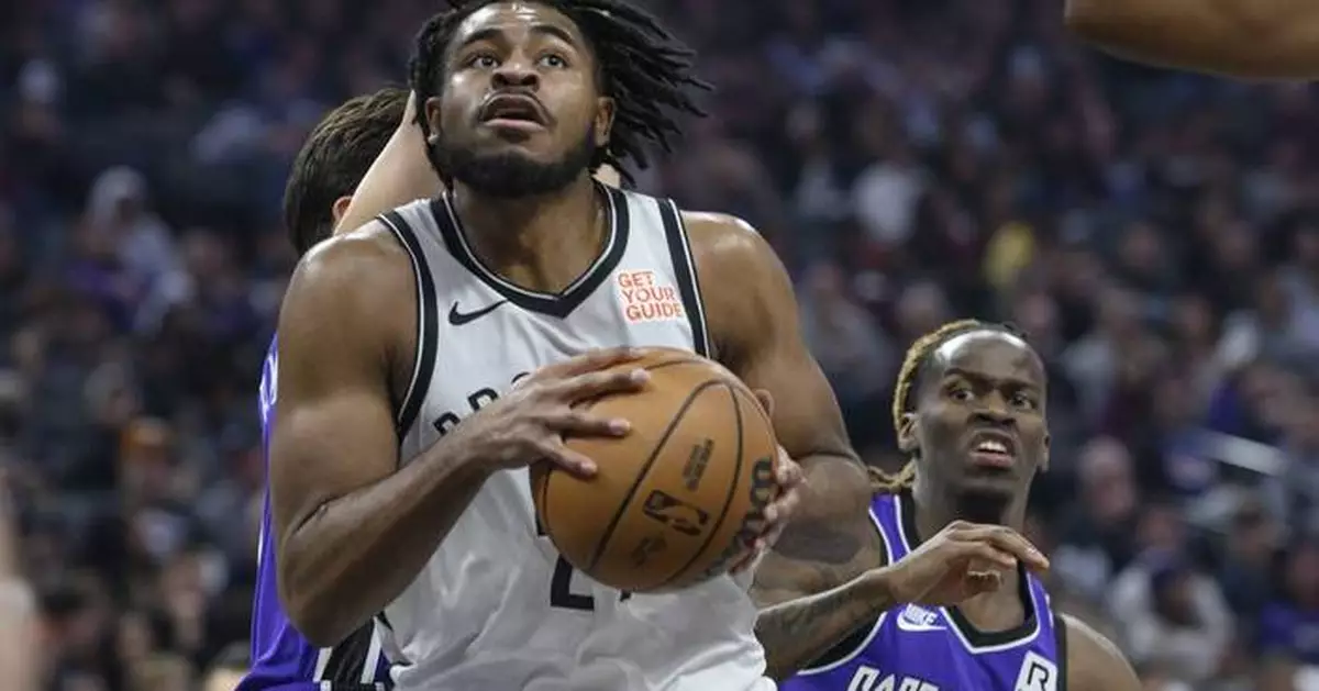 Cam Thomas scores 34 points and Nets beat Kings 108-103