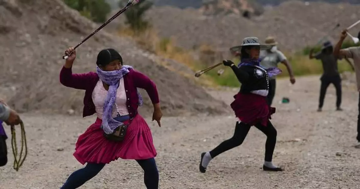 PHOTO COLLECTION: Bolivia Roadblocks