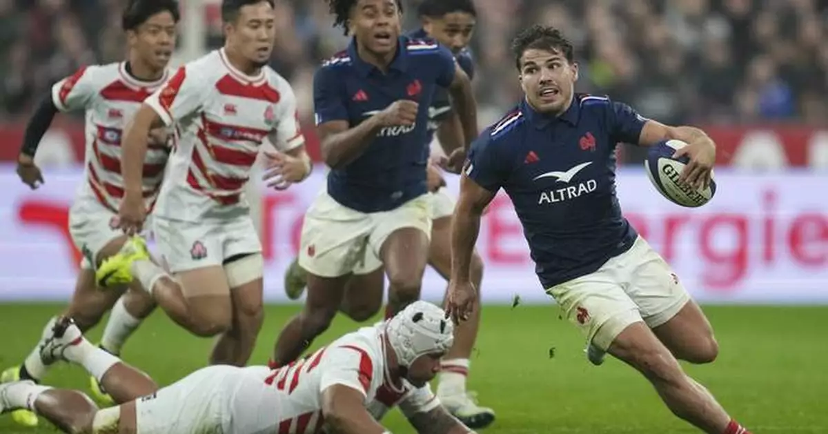 France routs Japan 52-12 as Antoine Dupont returns