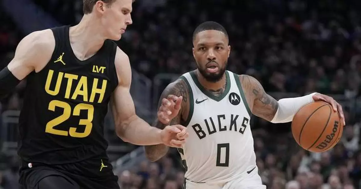 Bucks' Damian Lillard won't play Tuesday against Raptors after entering concussion protocol