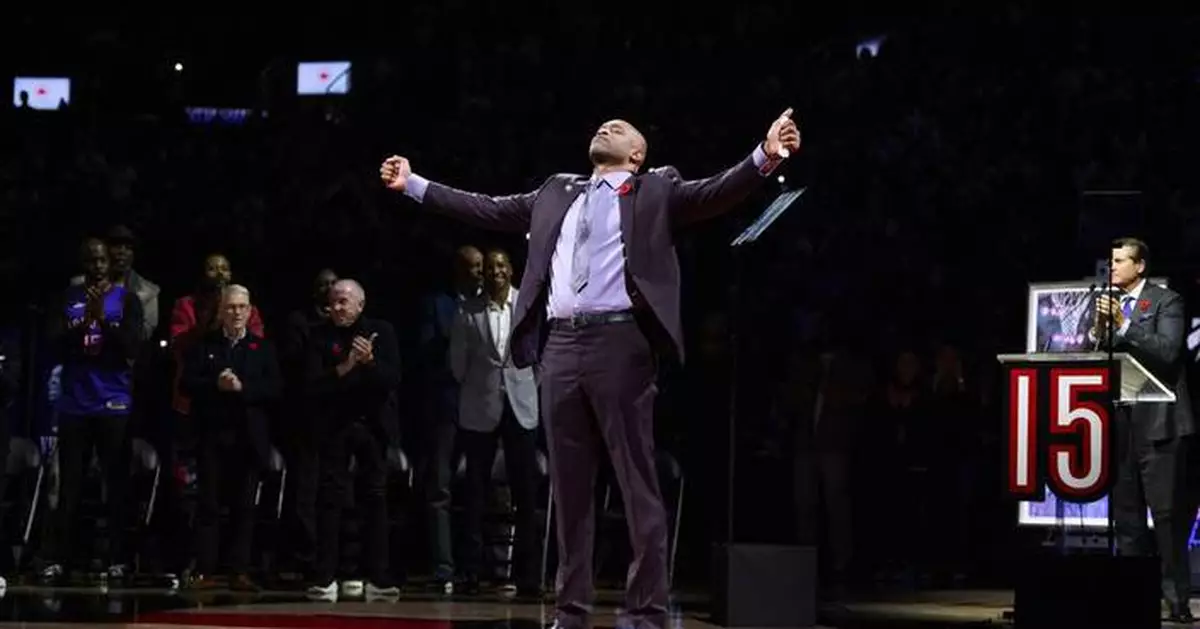 Emotional Carter acknowledges contentious exit from Toronto as Raptors retire former star's jersey