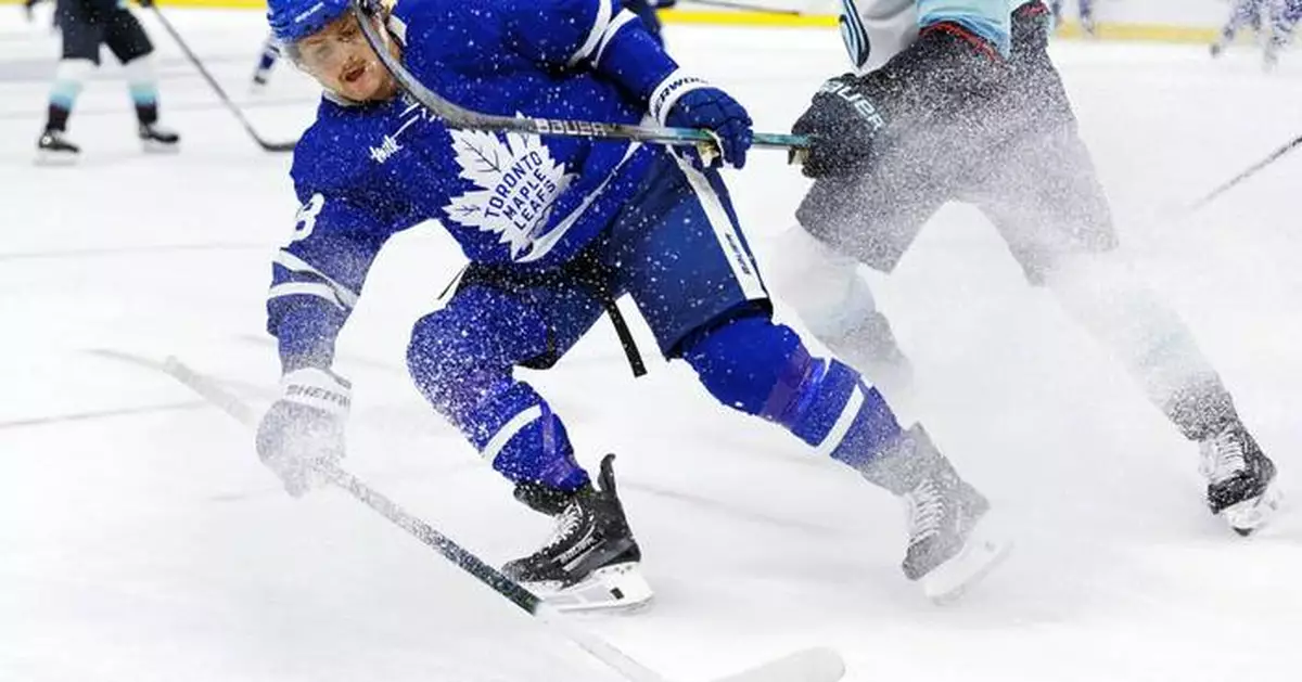 William Nylander scores twice in the Maple Leafs' 4-1 victory over the Kraken