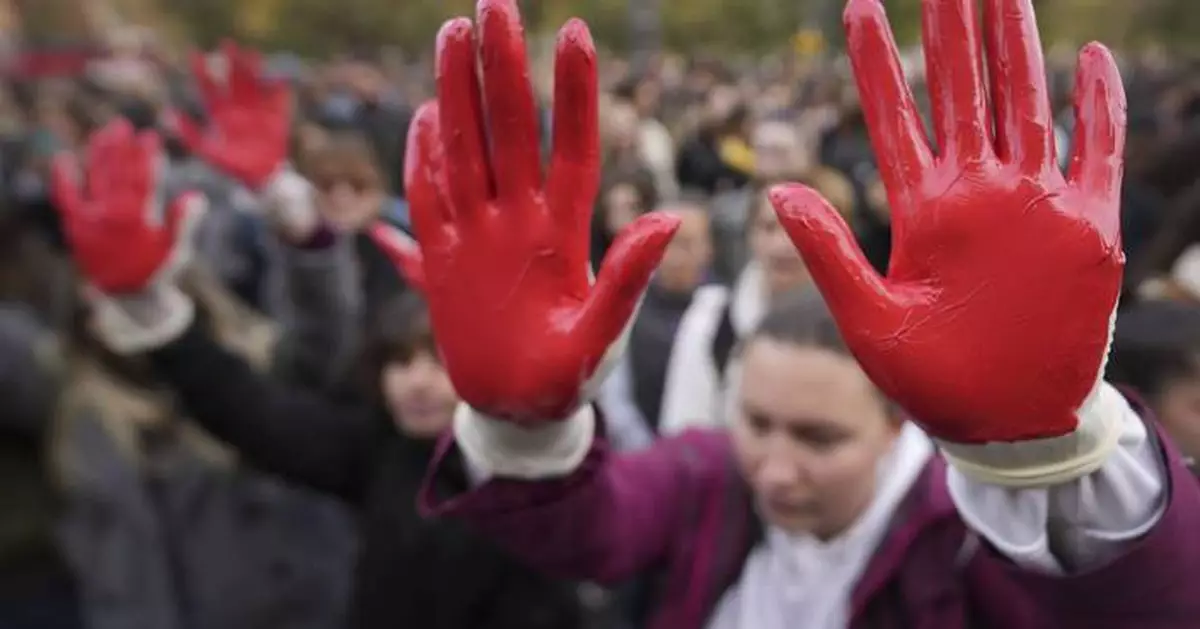 Protesters demand arrests over train station roof collapse that killed 14 people in Serbia