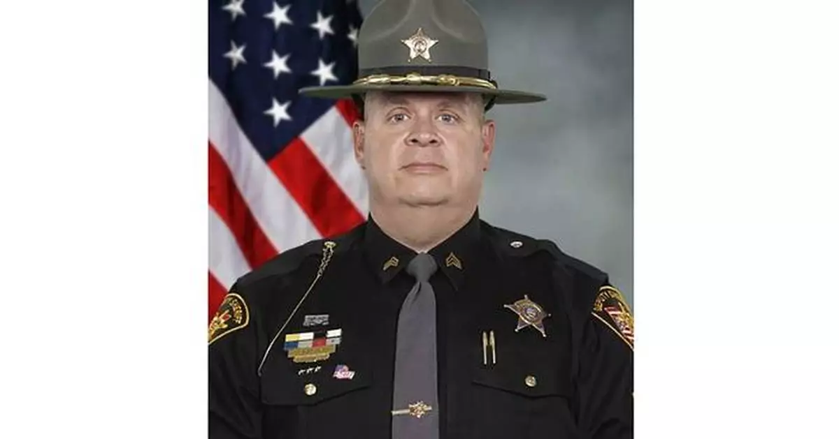 Ohio sheriff's lieutenant apologizes for 'won't help Democrats' post, blames sleep medication