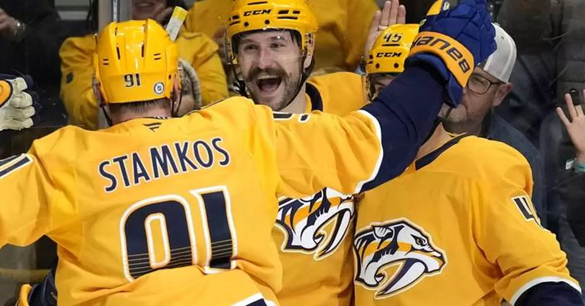 Forsberg and Marchessault lead the Predators past Utah 4-0